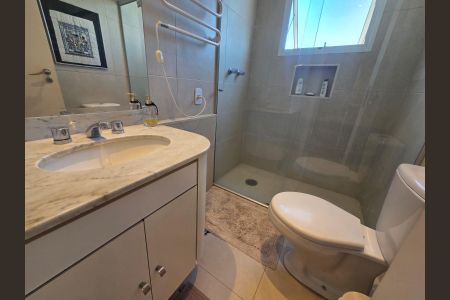 Apartamento à venda com 141m², 2 quartos e 3 vagasBanheiro