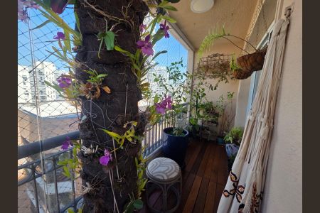 Apartamento à venda com 141m², 2 quartos e 3 vagasVaranda