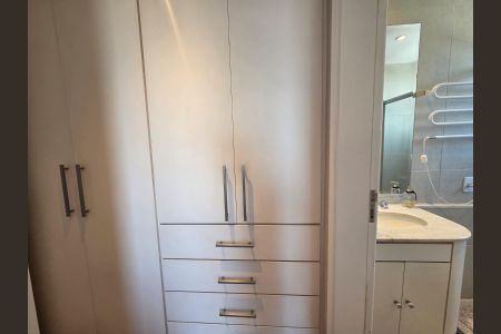 Apartamento à venda com 141m², 2 quartos e 3 vagasQuarto