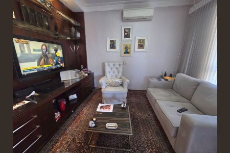 Apartamento à venda com 141m², 2 quartos e 3 vagasSala de tv