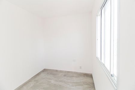 Casa para alugar com 34m², 2 quartos e 1 vaga Casa para alugar com 34m², 2 quartos e 1 vagaQuarto 1