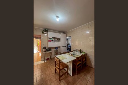 Casa à venda com 220m², 2 quartos e 4 vagasCozinha