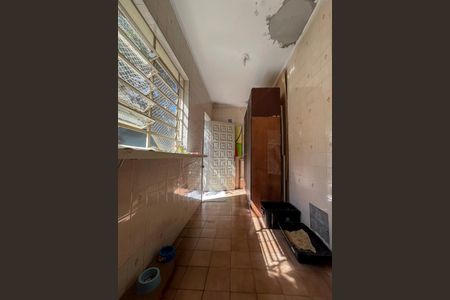 Casa à venda com 220m², 2 quartos e 4 vagasCorredor