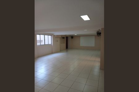 Apartamento à venda com 75m², 3 quartos e 2 vagas Apartamento à venda com 75m², 3 quartos e 2 vagasSalão de festa condominio