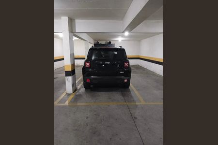 Apartamento à venda com 75m², 3 quartos e 2 vagas Apartamento à venda com 75m², 3 quartos e 2 vagasVaga de garagem