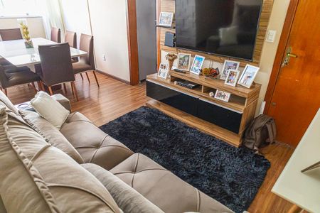 Sala de apartamento à venda com 3 quartos, 75m² em Santa Monica, Belo Horizonte