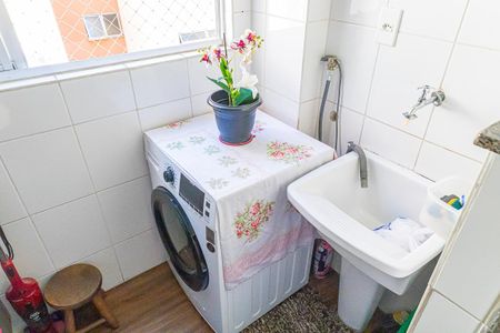 Apartamento à venda com 75m², 3 quartos e 2 vagas Apartamento à venda com 75m², 3 quartos e 2 vagasÁrea de Serviço