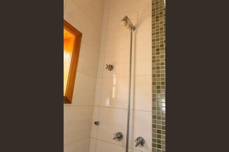 Casa para alugar com 220m², 3 quartos e 3 vagasBanheiro Suite 2 e 3 (compartilhado)