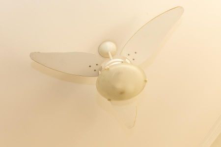 Casa para alugar com 220m², 3 quartos e 3 vagasDetalhe sala-Ventilador