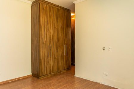 Casa para alugar com 220m², 3 quartos e 3 vagasSuite 1