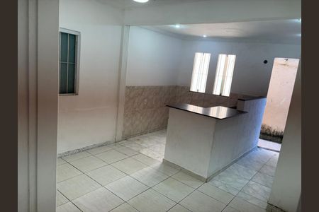 Casa para alugar com 2 quartos, 46m² em Jardim Carioca, Rio de Janeiro