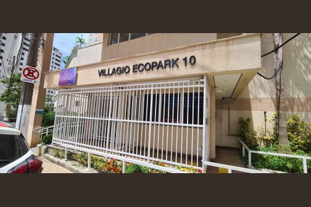 Apartamento para alugar com 47m², 2 quartos e 1 vagaFachada e portaria