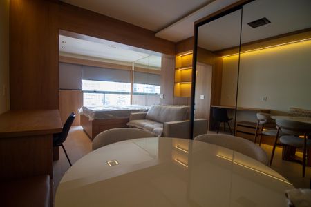 Studio para alugar com 31m², 1 quarto e 1 vaga Studio para alugar com 31m², 1 quarto e 1 vagaSala