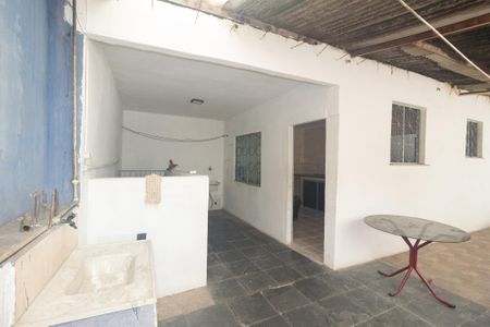 Apartamento para alugar com 100m², 2 quartos e 1 vaga Apartamento para alugar com 100m², 2 quartos e 1 vagaÁrea de Serviço