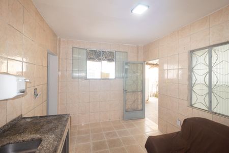 Apartamento para alugar com 100m², 2 quartos e 1 vaga Apartamento para alugar com 100m², 2 quartos e 1 vagaCozinha