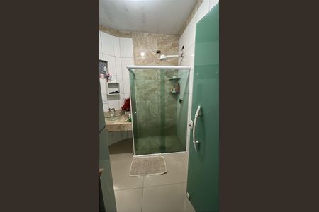 Banheiro de casa para alugar com 3 quartos, 200m² em Parque das Américas, Mauá