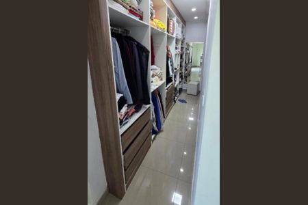 Casa para alugar com 200m², 3 quartos e 5 vagasCloset