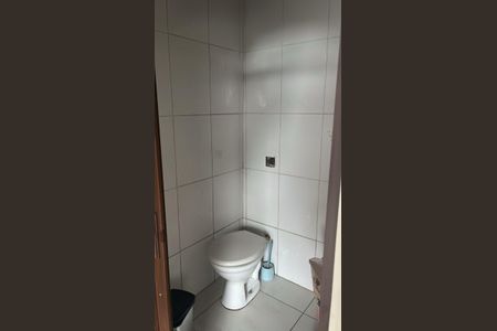 Banheiro de casa para alugar com 3 quartos, 200m² em Parque das Américas, Mauá