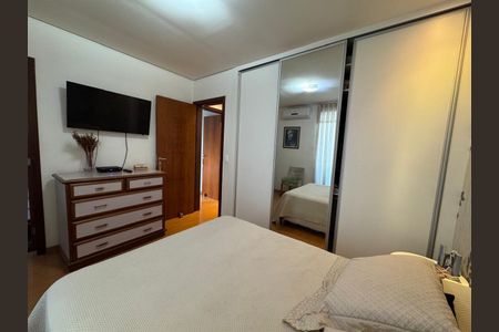 Apartamento à venda com 98m², 3 quartos e 2 vagasQuarto