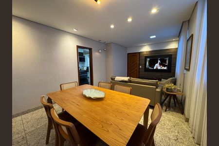 Apartamento à venda com 98m², 3 quartos e 2 vagasSala