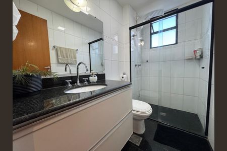 Apartamento à venda com 98m², 3 quartos e 2 vagasBanheiro