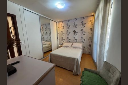 Apartamento à venda com 98m², 3 quartos e 2 vagasQuarto