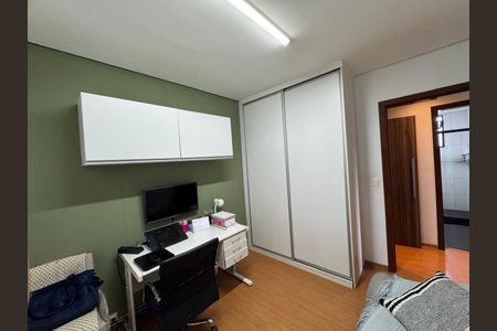 Apartamento à venda com 98m², 3 quartos e 2 vagasQuarto