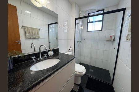 Apartamento à venda com 98m², 3 quartos e 2 vagasBanheiro