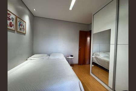 Apartamento à venda com 98m², 3 quartos e 2 vagasQuarto