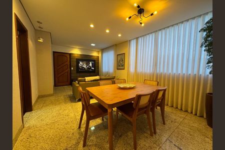 Apartamento à venda com 98m², 3 quartos e 2 vagasSala