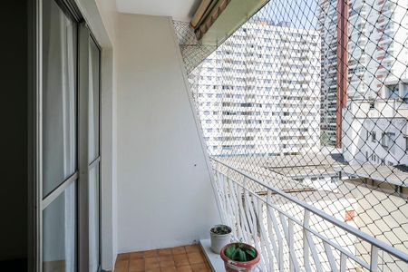 Apartamento para alugar com 143m², 4 quartos e 2 vagasVaranda