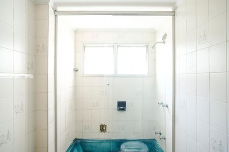 Apartamento para alugar com 143m², 4 quartos e 2 vagasBanheiro da suíte