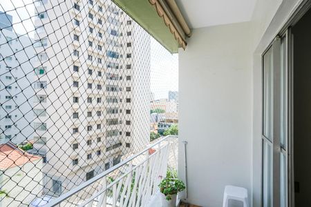 Apartamento para alugar com 143m², 4 quartos e 2 vagasVaranda