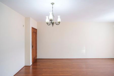 Apartamento para alugar com 143m², 4 quartos e 2 vagasSala