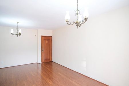 Apartamento para alugar com 143m², 4 quartos e 2 vagasSala