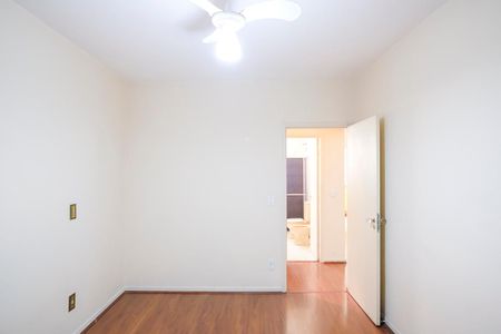 Apartamento para alugar com 143m², 4 quartos e 2 vagasQuarto 2