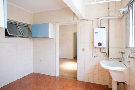 Apartamento para alugar com 143m², 4 quartos e 2 vagasÁrea de serviço