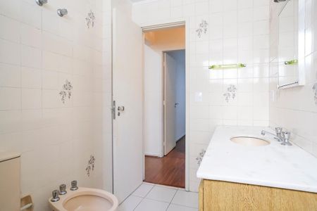 Apartamento para alugar com 143m², 4 quartos e 2 vagasBanheiro social