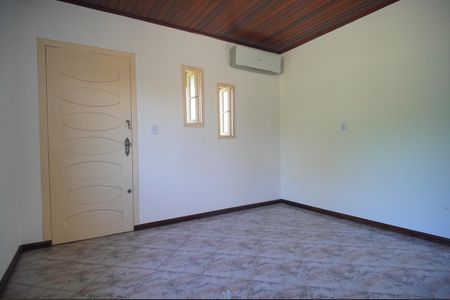 Sala de casa à venda com 3 quartos, 118m² em Vicentina, São Leopoldo