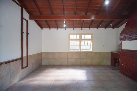 Casa à venda com 118m², 3 quartos e 1 vagaEspaço Gourmet