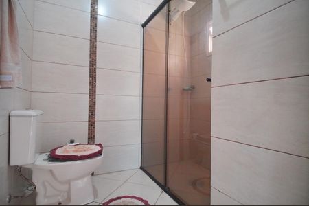 Casa à venda com 118m², 3 quartos e 1 vagaBanheiro