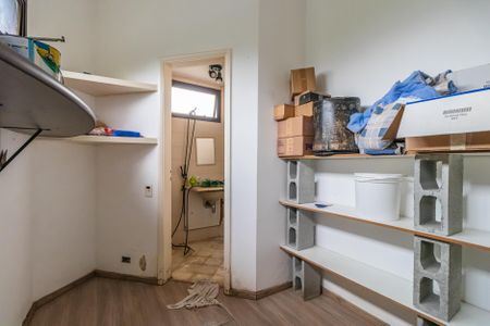 Apartamento para alugar com 213m², 3 quartos e 3 vagas