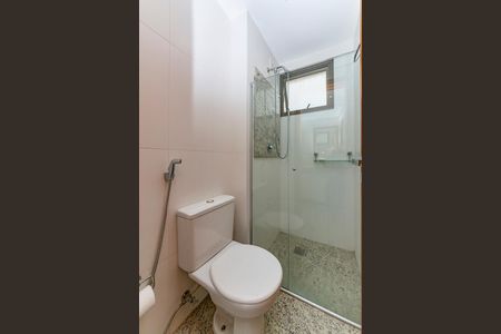 Apartamento à venda com 200m², 4 quartos e 3 vagasBanheiro Semi Suítes