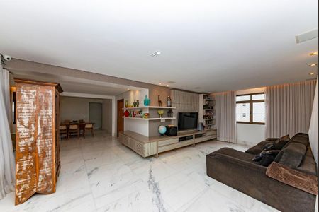 Sala de apartamento à venda com 4 quartos, 200m² em Sion, Belo Horizonte