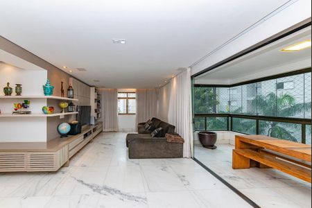 Sala de apartamento à venda com 4 quartos, 200m² em Sion, Belo Horizonte