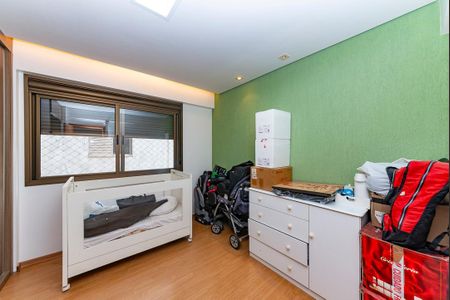 Apartamento à venda com 200m², 4 quartos e 3 vagasSemi Suíte 1