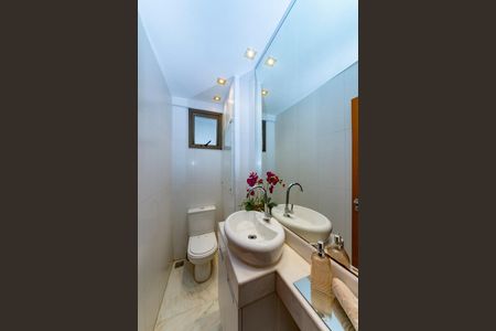 Apartamento à venda com 200m², 4 quartos e 3 vagasLavabo