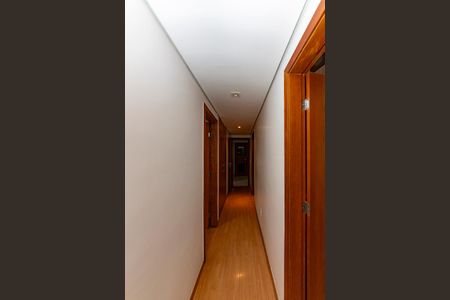 Apartamento à venda com 200m², 4 quartos e 3 vagasCorredor