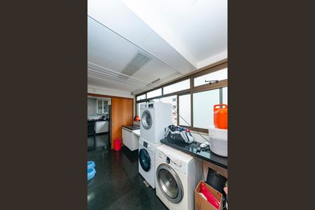 Apartamento à venda com 200m², 4 quartos e 3 vagasÁrea de Serviço