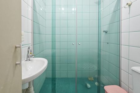 Apartamento para alugar com 72m², 2 quartos e 1 vaga Apartamento para alugar com 72m², 2 quartos e 1 vagaBanheiro da Suíte